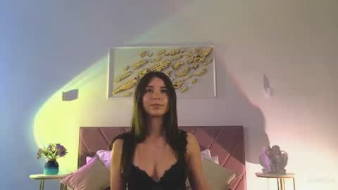 violetta_finch online show from August 14, 4:21 pm