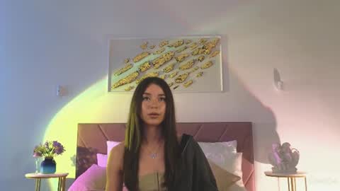 violetta_finch online show from August 15, 12:31 pm