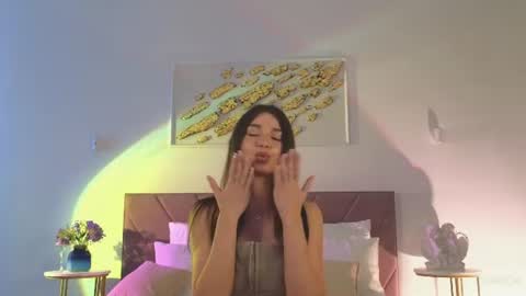 violetta_finch online show from August 15, 4:44 pm