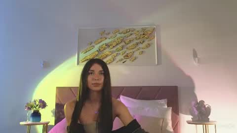 violetta_finch online show from August 15, 5:50 pm