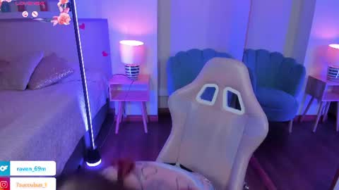 ViolettaBaker online show from August 13, 7:39 pm