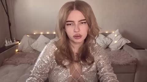 ViolettaOtis online show from August 10, 3:35 pm
