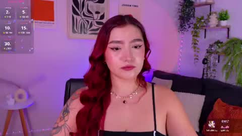 Violett Castel online show from July 31, 1:23 am