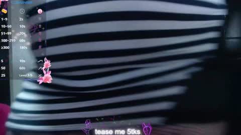 Violetta Morningstar online show from August 3, 4:36 pm