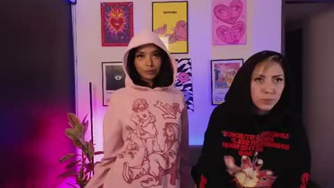Violet online show from August 9, 4:13 am