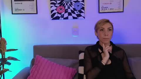 Violet online show from August 16, 12:58 am