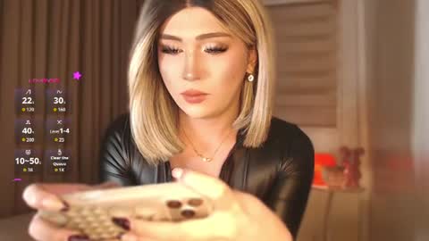 Miss Violet Kristtine Versace online show from August 2, 9:44 pm