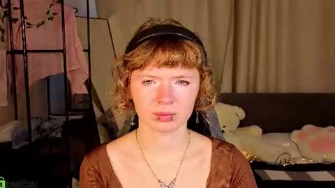 Violet online show from August 8, 1:16 am