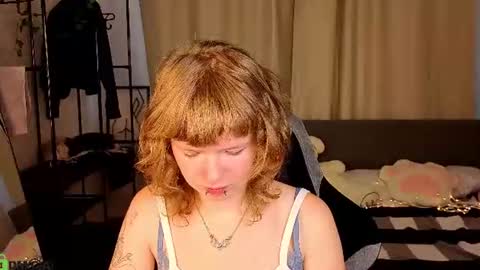 Violet online show from August 9, 5:19 am