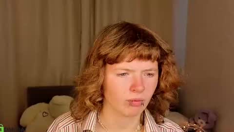Violet online show from August 12, 12:46 am
