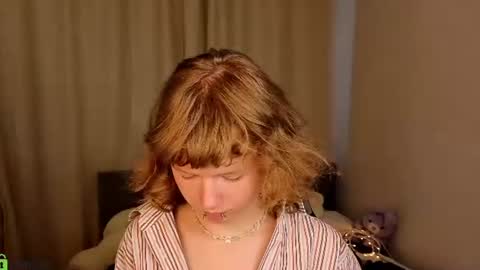 Violet online show from August 12, 4:04 am