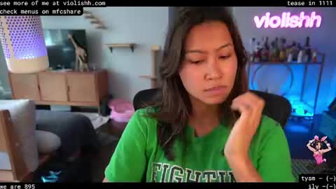 follow me on twitter violishh and ig violishh  online show from June 15, 6:06 pm