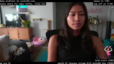 follow me on twitter violishh and ig violishh  online show from August 3, 7:32 pm