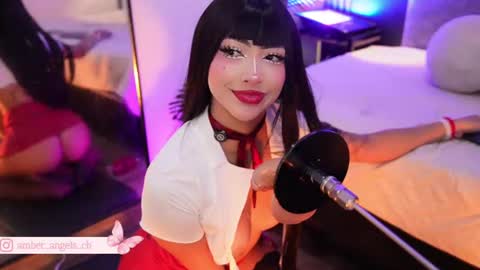 viollettebylyly online show from August 11, 2:08 pm