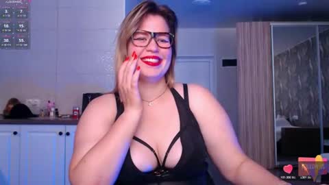 vip sweetness online show from August 2, 6:42 am