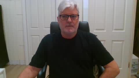 viper654321 online show from June 10, 7:37 am