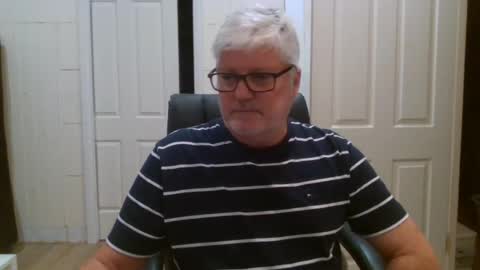 viper654321 online show from June 22, 7:20 am