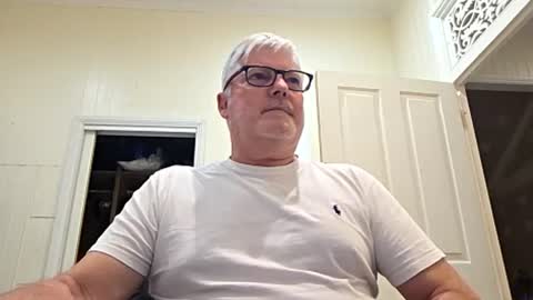 viper654321 online show from July 4, 7:54 am