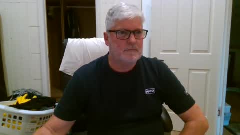 viper654321 online show from September 4, 7:12 am