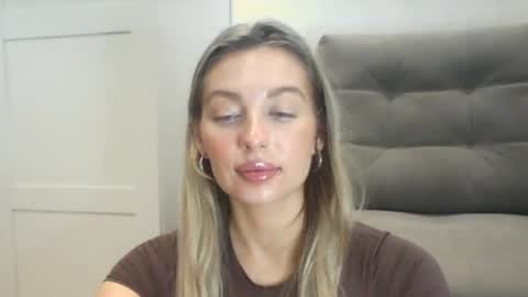 emma online show from August 26, 6:59 pm