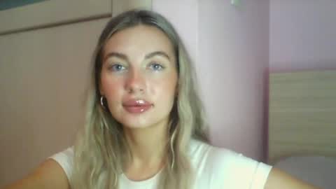 emma online show from August 31, 6:20 pm