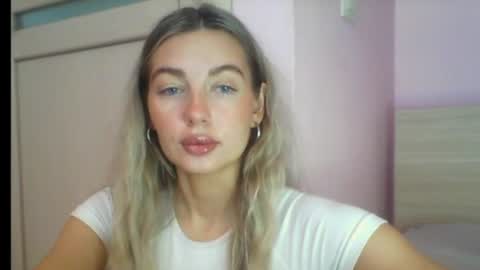 emma online show from September 5, 5:18 pm