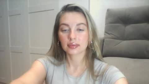 emma online show from September 9, 8:17 pm