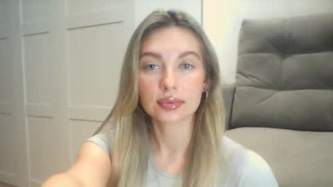 emma online show from September 10, 12:45 am