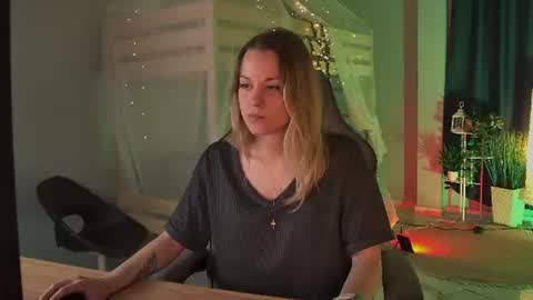 Virelia online show from July 10, 1:17 pm