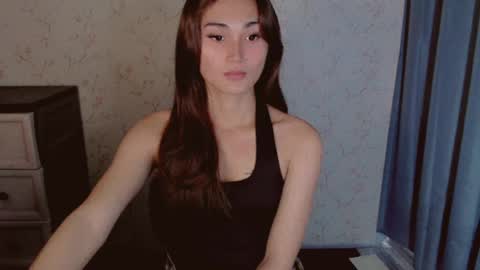 Pearl online show from August 13, 11:35 am