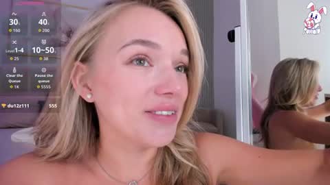 Chloe online show from August 13, 3:53 am