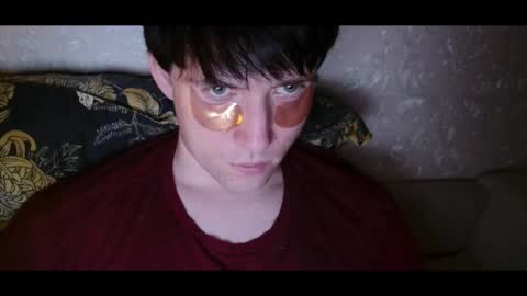 vitiligoboyy online show from May 20, 1:06 am