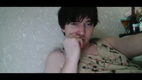 vitiligoboyy online show from July 18, 2:45 am