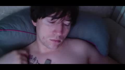 vitiligoboyy online show from July 21, 2:37 am