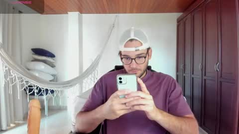 Lucas Vito Ferrer online show from August 2, 4:47 pm