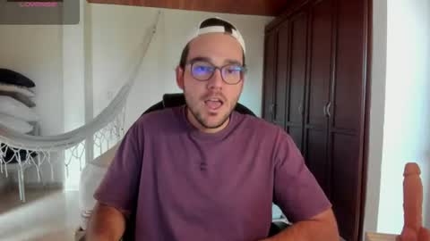Lucas Vito Ferrer online show from August 2, 8:05 pm