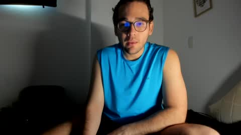 Lucas Vito Ferrer online show from August 12, 1:24 pm