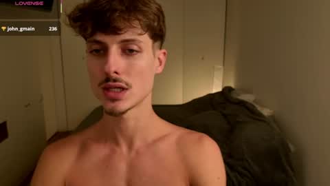 vitoraugustoxxx online show from July 10, 9:42 pm