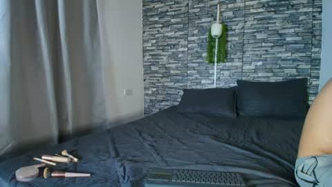 vitoriia_ online show from July 22, 6:43 pm