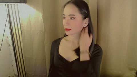 SANDRA GOING YOU online show from August 14, 1:53 am