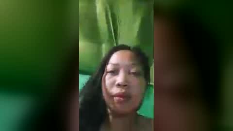 vivian_lyn2026 online show from September 4, 1:04 pm