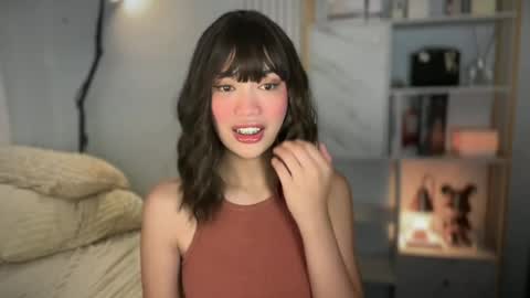 Vivian online show from August 12, 10:12 pm