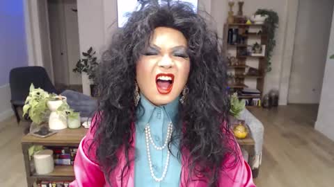 VivianFrosty online show from February 22, 5:28 am