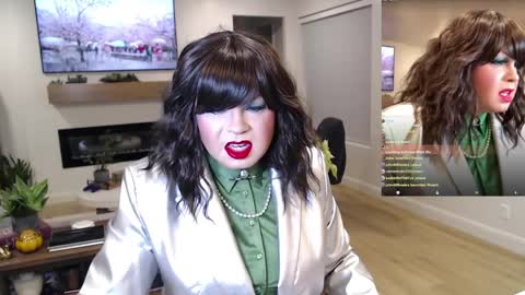 VivianFrosty online show from March 29, 3:47 am