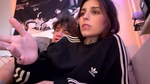 vivianglow online show from July 22, 2:14 am