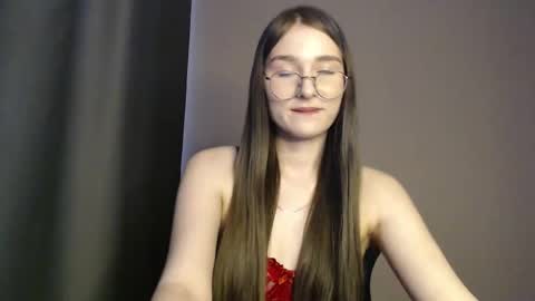 Vivi online show from February 21, 8:56 am