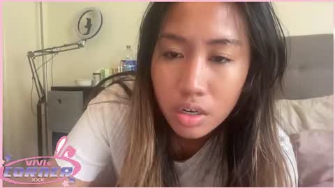 Vivi online show from August 31, 5:25 pm