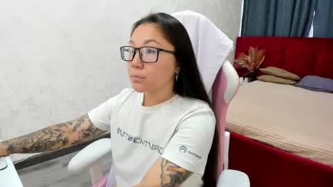 Vivien online show from August 14, 12:25 am