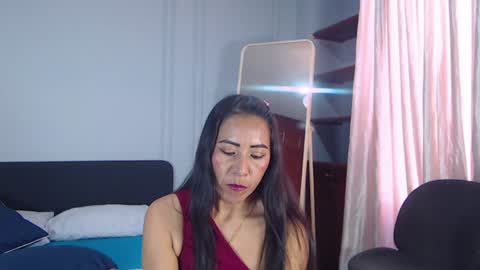 Vivian  online show from August 13, 3:48 pm