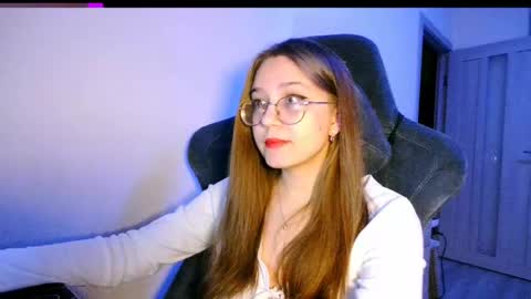 vivivivikkie online show from May 30, 12:13 am